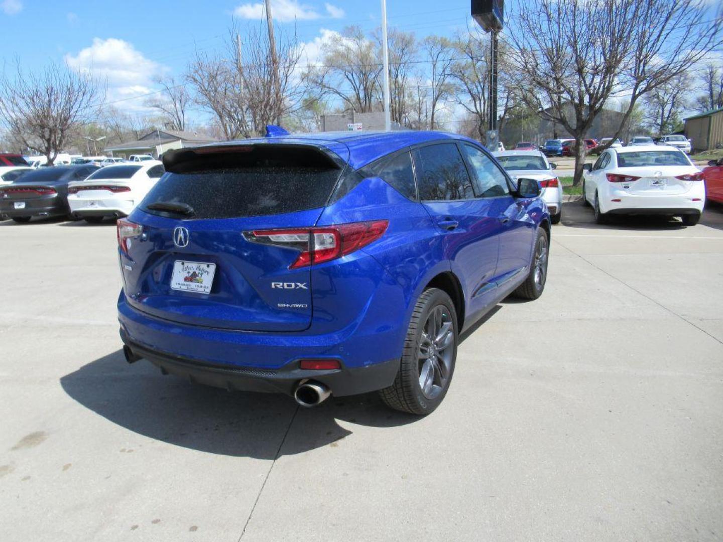 2019 BLUE ACURA RDX A-SPEC (5J8TC2H61KL) with an 2.0L engine, Automatic transmission, located at 908 SE 14th Street, Des Moines, IA, 50317, (515) 281-0330, 41.580303, -93.597046 - Photo#4