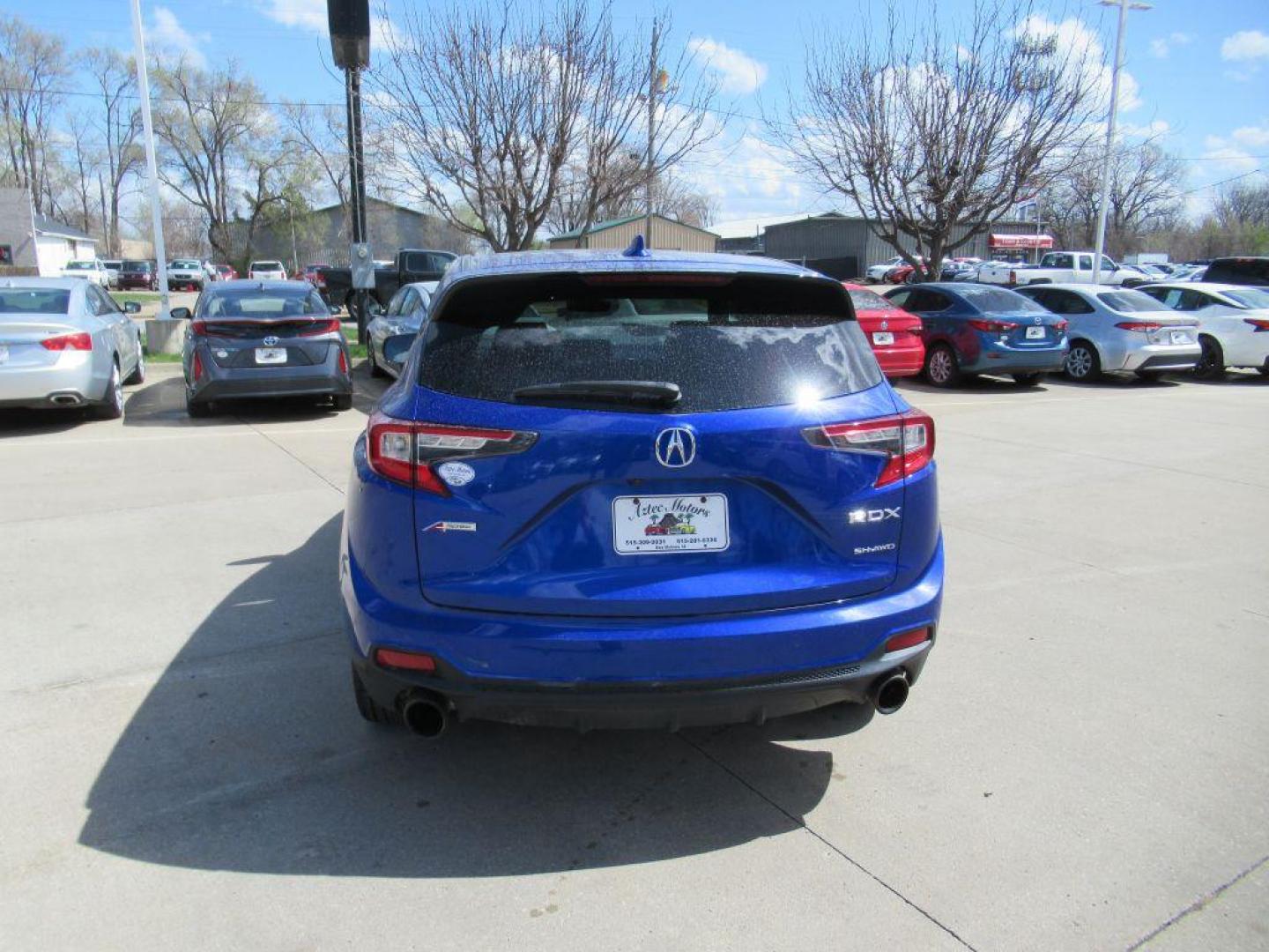 2019 BLUE ACURA RDX A-SPEC (5J8TC2H61KL) with an 2.0L engine, Automatic transmission, located at 908 SE 14th Street, Des Moines, IA, 50317, (515) 281-0330, 41.580303, -93.597046 - Photo#5