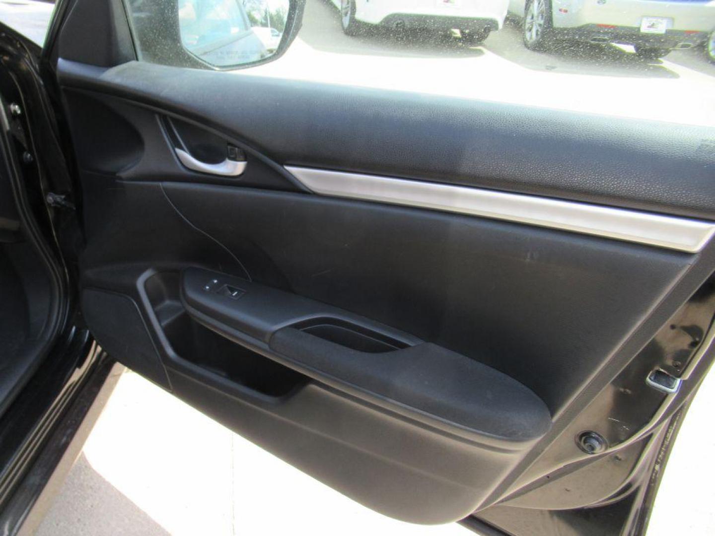 2019 BLACK HONDA CIVIC LX (2HGFC2F68KH) with an 2.0L engine, Continuously Variable transmission, located at 908 SE 14th Street, Des Moines, IA, 50317, (515) 281-0330, 41.580303, -93.597046 - Photo#12