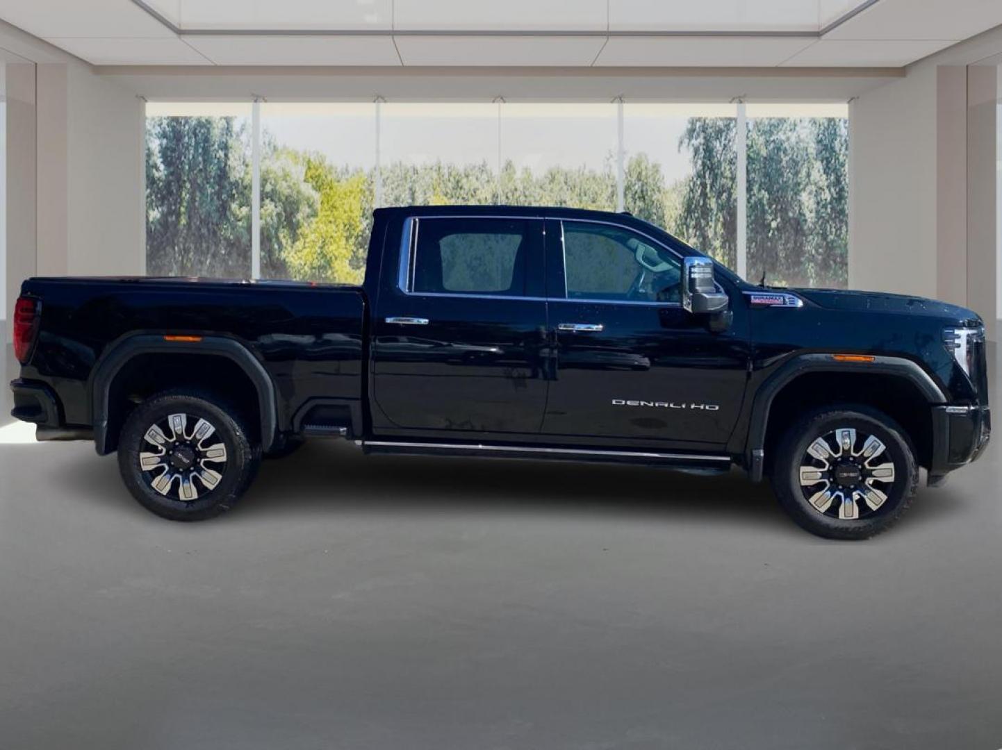 2024 BLACK GMC SIERRA 2500 DENALI (1GT19REY6RF) with an 6.6L engine, Automatic transmission, located at 908 SE 14th Street, Des Moines, IA, 50317, (515) 281-0330, 41.580303, -93.597046 - Photo#1
