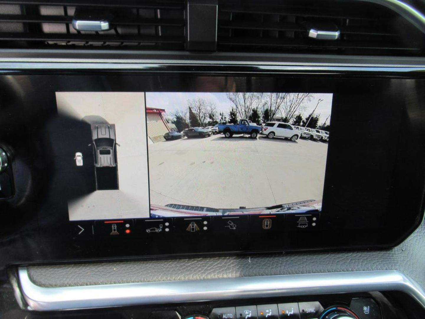 2024 BLACK GMC SIERRA 2500 DENALI (1GT19REY6RF) with an 6.6L engine, Automatic transmission, located at 908 SE 14th Street, Des Moines, IA, 50317, (515) 281-0330, 41.580303, -93.597046 - Photo#21