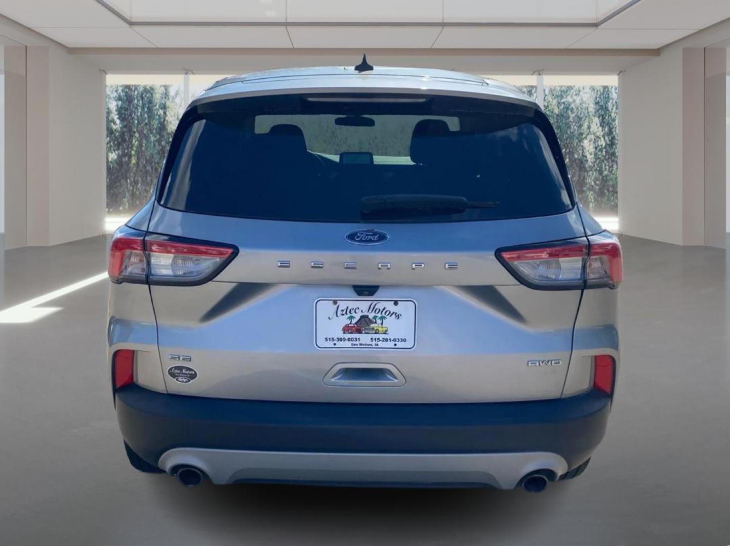 2021 SILVER FORD ESCAPE SE (1FMCU9G63MU) with an 1.5L engine, Automatic transmission, located at 908 SE 14th Street, Des Moines, IA, 50317, (515) 281-0330, 41.580303, -93.597046 - Photo#3
