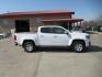 2017 WHITE CHEVROLET COLORADO LT (1GCGTCEN3H1) with an 3.6L engine, Automatic transmission, located at 908 SE 14th Street, Des Moines, IA, 50317, (515) 281-0330, 41.580303, -93.597046 - Photo#3