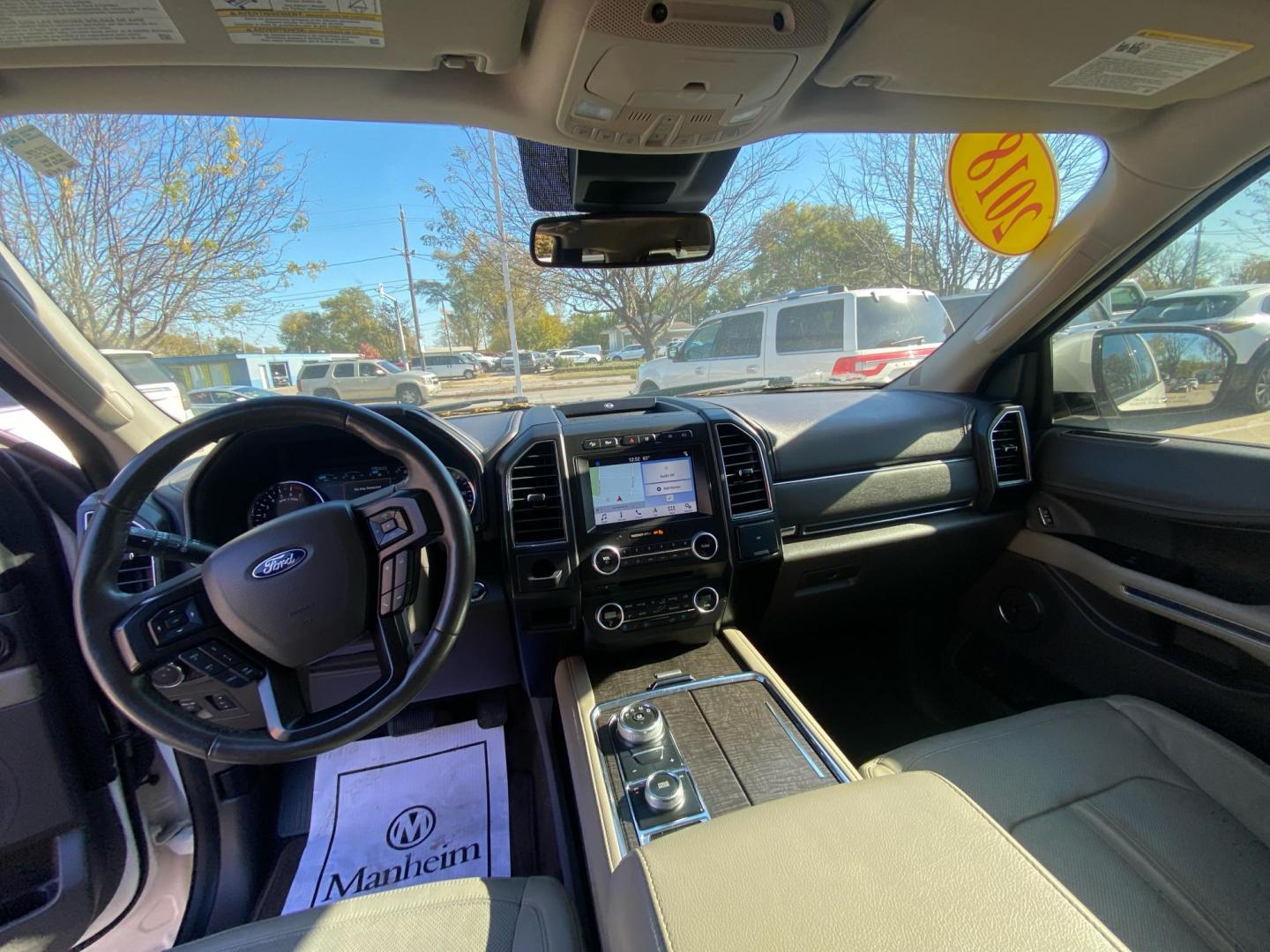 2018 WHITE FORD EXPEDITION LIMITED (1FMJU2AT0JE) with an 3.5L engine, Automatic transmission, located at 908 SE 14th Street, Des Moines, IA, 50317, (515) 281-0330, 41.580303, -93.597046 - Photo#21