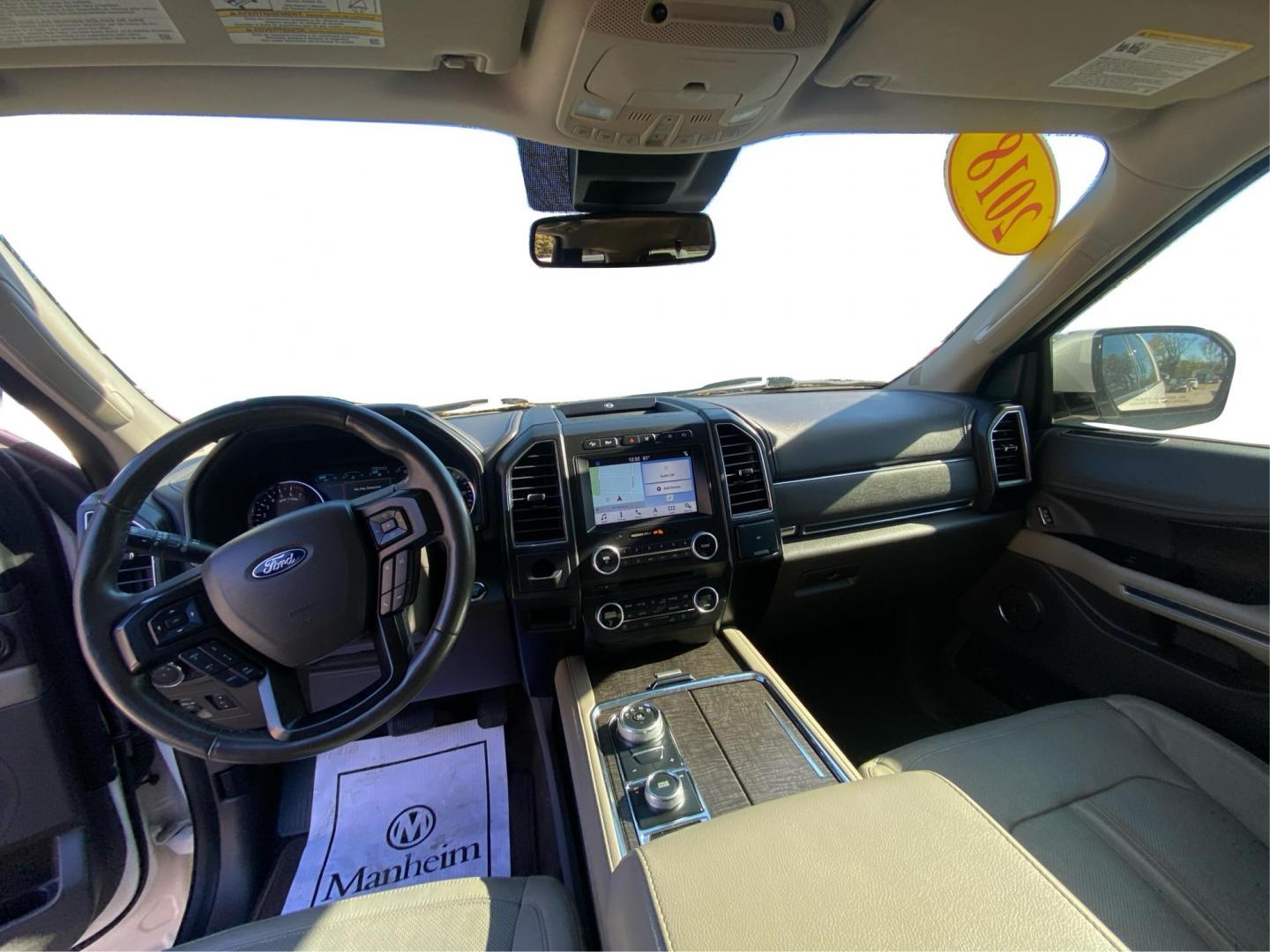 2018 WHITE FORD EXPEDITION LIMITED (1FMJU2AT0JE) with an 3.5L engine, Automatic transmission, located at 908 SE 14th Street, Des Moines, IA, 50317, (515) 281-0330, 41.580303, -93.597046 - Photo#22