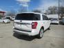 2018 WHITE FORD EXPEDITION LIMITED (1FMJU2AT0JE) with an 3.5L engine, Automatic transmission, located at 908 SE 14th Street, Des Moines, IA, 50317, (515) 281-0330, 41.580303, -93.597046 - Photo#4