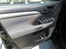 2018 BLACK TOYOTA HIGHLANDER LE (5TDBZRFHXJS) with an 3.5L engine, Automatic transmission, located at 908 SE 14th Street, Des Moines, IA, 50317, (515) 281-0330, 41.580303, -93.597046 - Photo#9