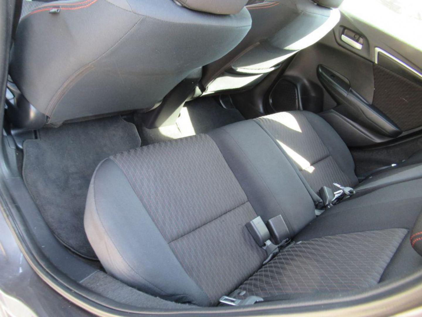 2019 GRAY HONDA FIT SPORT (3HGGK5H62KM) with an 1.5L engine, Continuously Variable transmission, located at 908 SE 14th Street, Des Moines, IA, 50317, (515) 281-0330, 41.580303, -93.597046 - Photo#15
