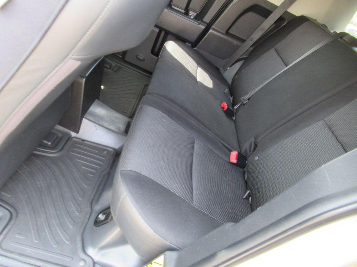 2012 GOLD TOYOTA FJ CRUISER (JTEBU4BF0CK) with an 4.0L engine, Automatic transmission, located at 908 SE 14th Street, Des Moines, IA, 50317, (515) 281-0330, 41.580303, -93.597046 - Photo#15