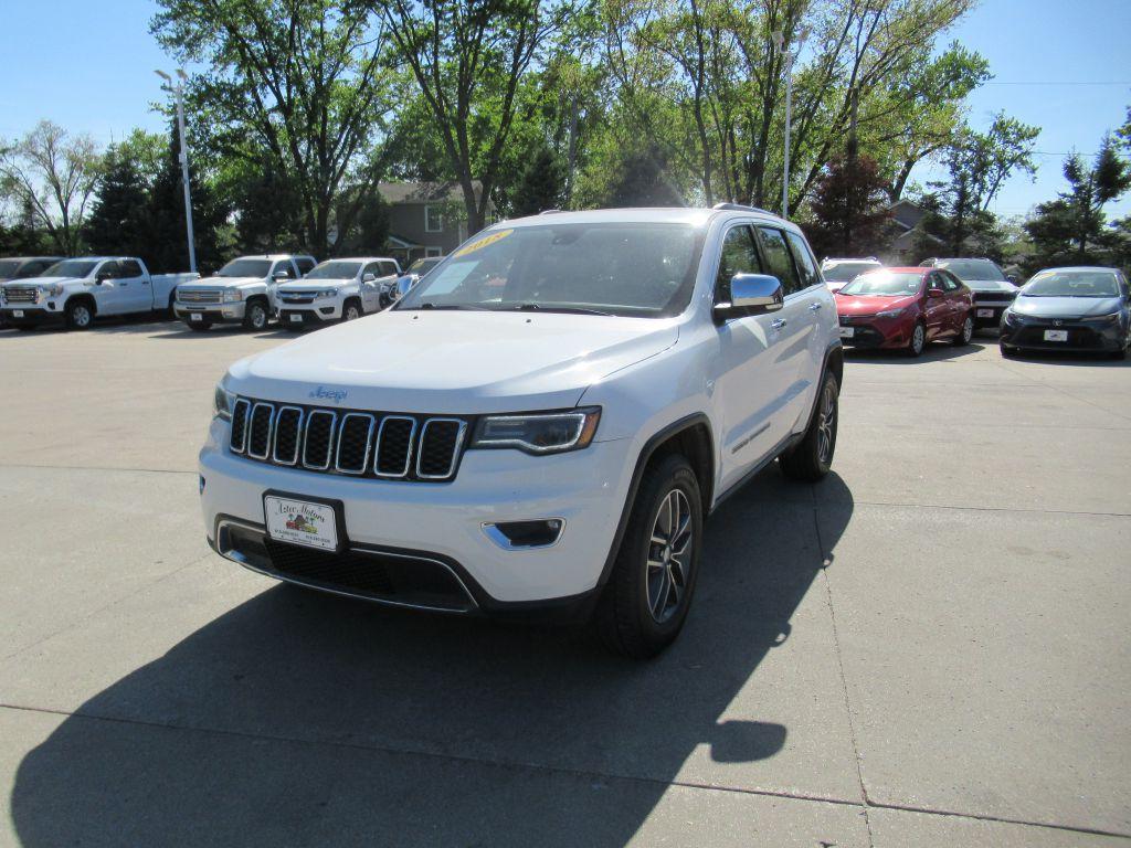 photo of 2018 JEEP GRAND CHEROKEE LIMITED