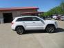 2018 WHITE JEEP GRAND CHEROKEE LIMITED (1C4RJFBG5JC) with an 3.6L engine, Automatic transmission, located at 908 SE 14th Street, Des Moines, IA, 50317, (515) 281-0330, 41.580303, -93.597046 - Photo#3
