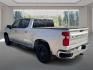 2020 SILVER CHEVROLET SILVERADO 1500 LT (3GCUYDED0LG) with an 5.3L engine, Automatic transmission, located at 908 SE 14th Street, Des Moines, IA, 50317, (515) 281-0330, 41.580303, -93.597046 - Photo#4