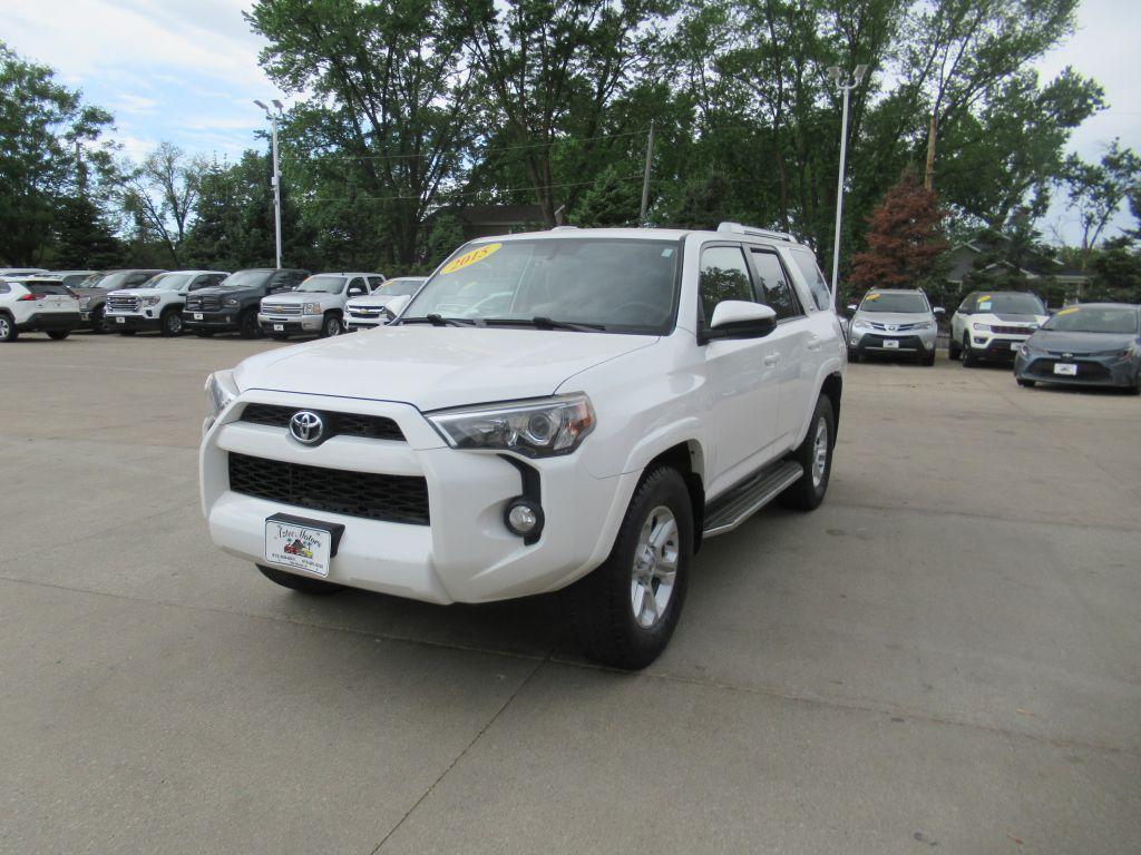 photo of 2015 TOYOTA 4RUNNER SR5