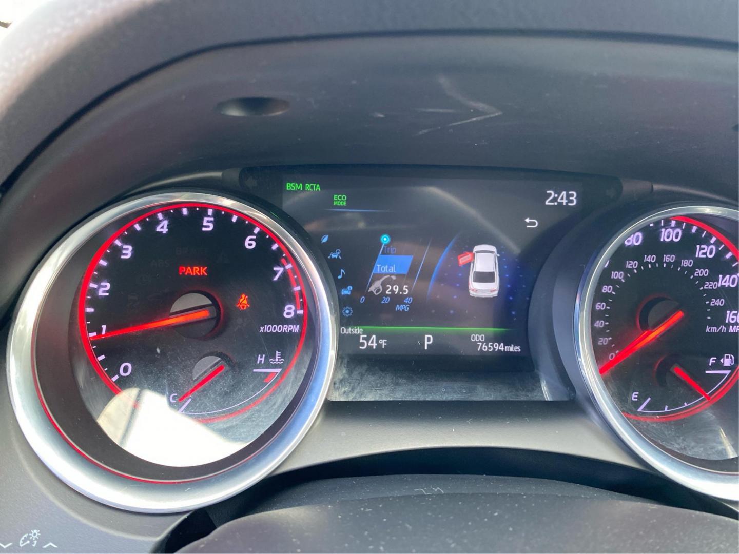 2020 SILVER TOYOTA CAMRY XSE (4T1K61AK0LU) with an 2.5L engine, Automatic transmission, located at 908 SE 14th Street, Des Moines, IA, 50317, (515) 281-0330, 41.580303, -93.597046 - Photo#14