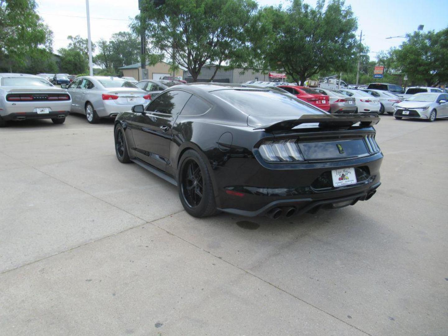 2019 BLACK FORD MUSTANG GT (1FA6P8CF6K5) with an 5.0L engine, Automatic transmission, located at 908 SE 14th Street, Des Moines, IA, 50317, (515) 281-0330, 41.580303, -93.597046 - Photo#6