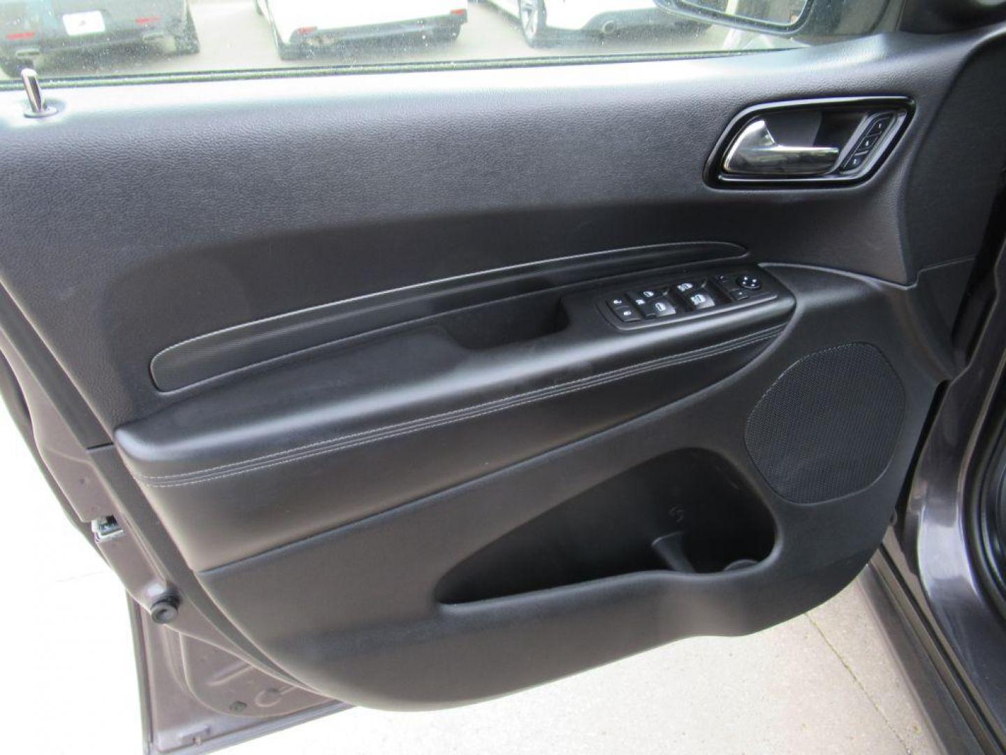 2021 GRAY DODGE DURANGO GT PLUS (1C4RDJDG6MC) with an 3.6L engine, Automatic transmission, located at 908 SE 14th Street, Des Moines, IA, 50317, (515) 281-0330, 41.580303, -93.597046 - Photo#9