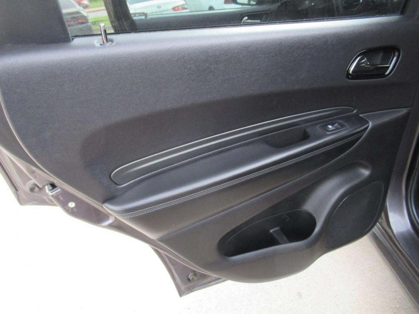 2021 GRAY DODGE DURANGO GT PLUS (1C4RDJDG6MC) with an 3.6L engine, Automatic transmission, located at 908 SE 14th Street, Des Moines, IA, 50317, (515) 281-0330, 41.580303, -93.597046 - Photo#10