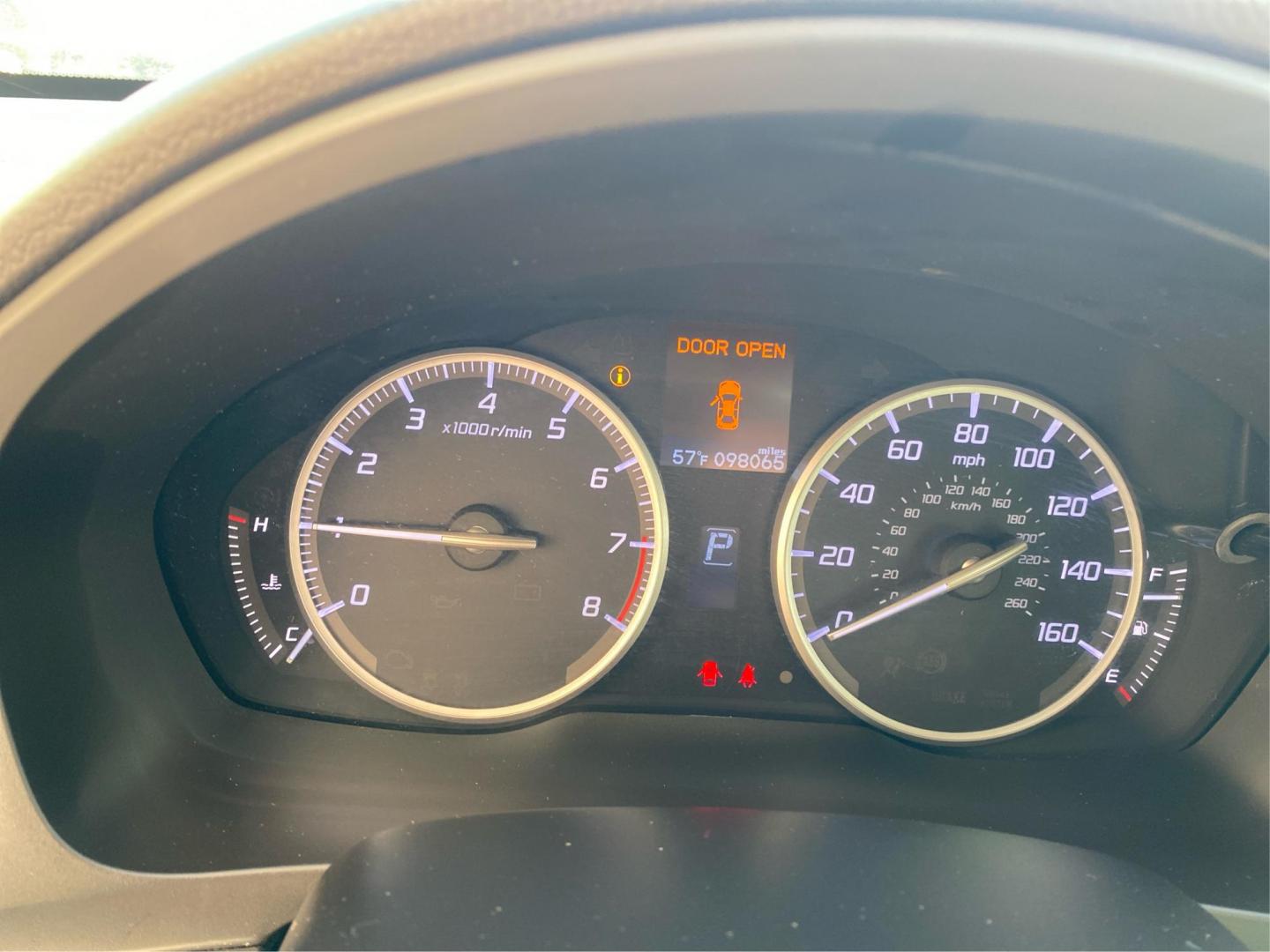 2017 WHITE ACURA ILX PREMIUM (19UDE2F70HA) with an 2.4L engine, Automatic transmission, located at 908 SE 14th Street, Des Moines, IA, 50317, (515) 281-0330, 41.580303, -93.597046 - Photo#14