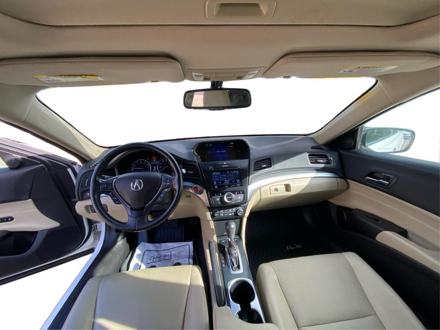 2017 WHITE ACURA ILX PREMIUM (19UDE2F70HA) with an 2.4L engine, Automatic transmission, located at 908 SE 14th Street, Des Moines, IA, 50317, (515) 281-0330, 41.580303, -93.597046 - Photo#21