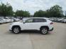 2020 WHITE TOYOTA RAV4 XLE (JTMR6RFV7LD) with an 2.5L engine, Continuously Variable transmission, located at 908 SE 14th Street, Des Moines, IA, 50317, (515) 281-0330, 41.580303, -93.597046 - Photo#7