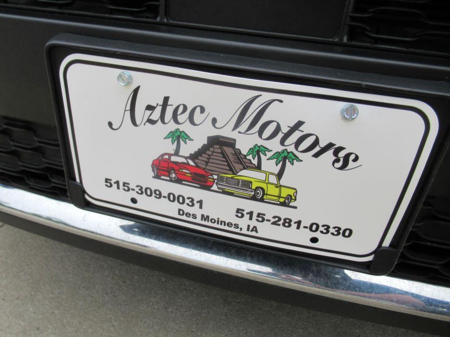 2022 GRAY JEEP GRAND CHEROKEE L LIMITED (1C4RJKBGXN8) with an 3.6L engine, Automatic transmission, located at 908 SE 14th Street, Des Moines, IA, 50317, (515) 281-0330, 41.580303, -93.597046 - Photo#8