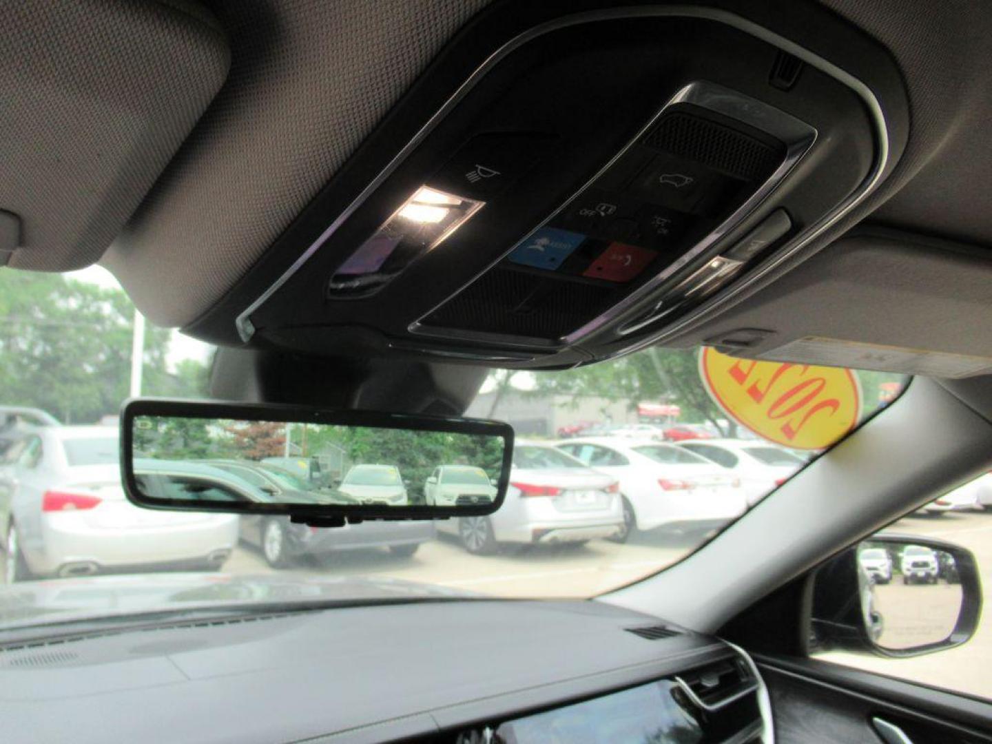 2022 GRAY JEEP GRAND CHEROKEE L LIMITED (1C4RJKBGXN8) with an 3.6L engine, Automatic transmission, located at 908 SE 14th Street, Des Moines, IA, 50317, (515) 281-0330, 41.580303, -93.597046 - Photo#25