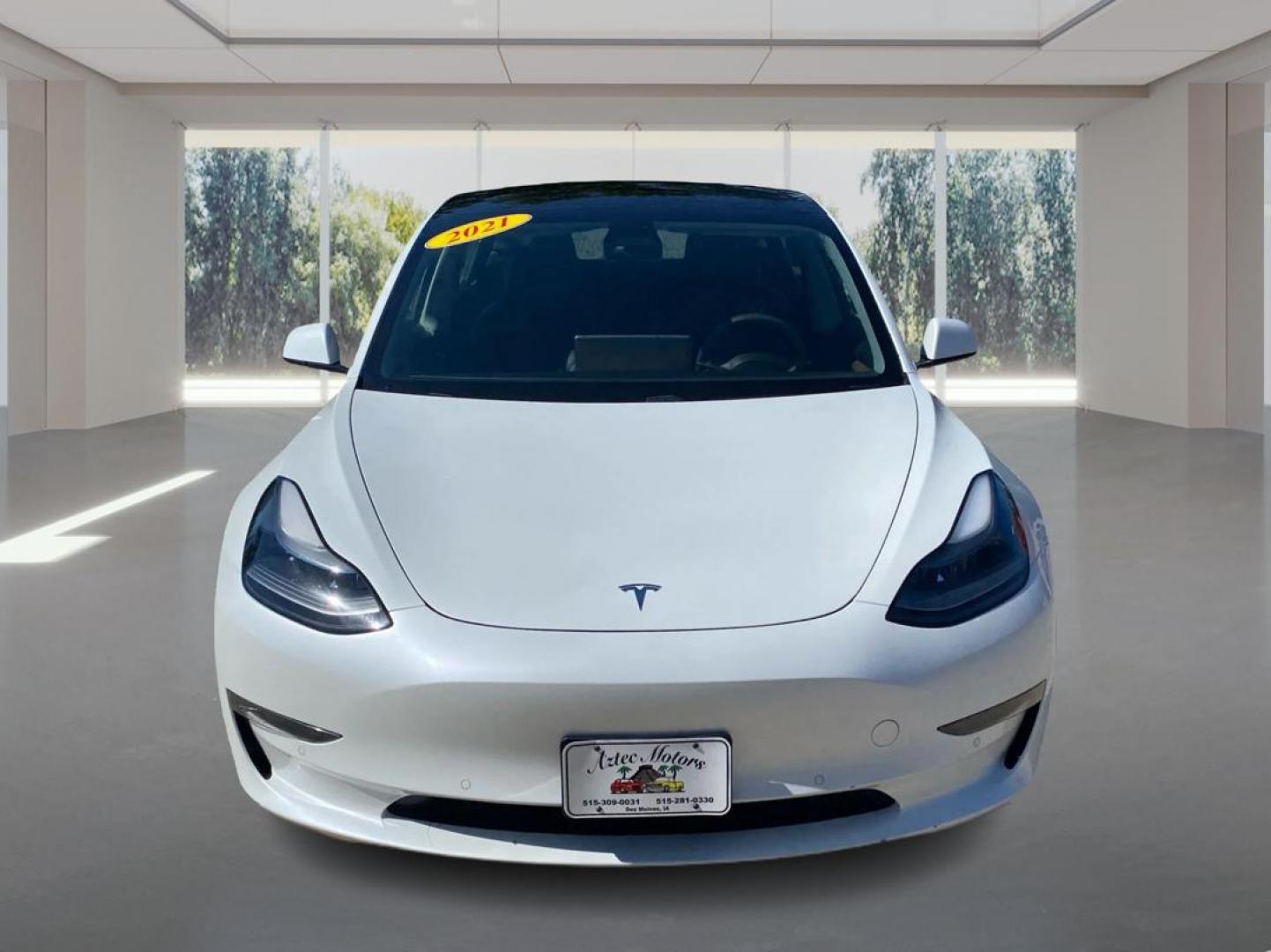 2021 WHITE TESLA MODEL 3 (5YJ3E1EB4MF) , Continuously Variable transmission, located at 908 SE 14th Street, Des Moines, IA, 50317, (515) 281-0330, 41.580303, -93.597046 - Photo#6