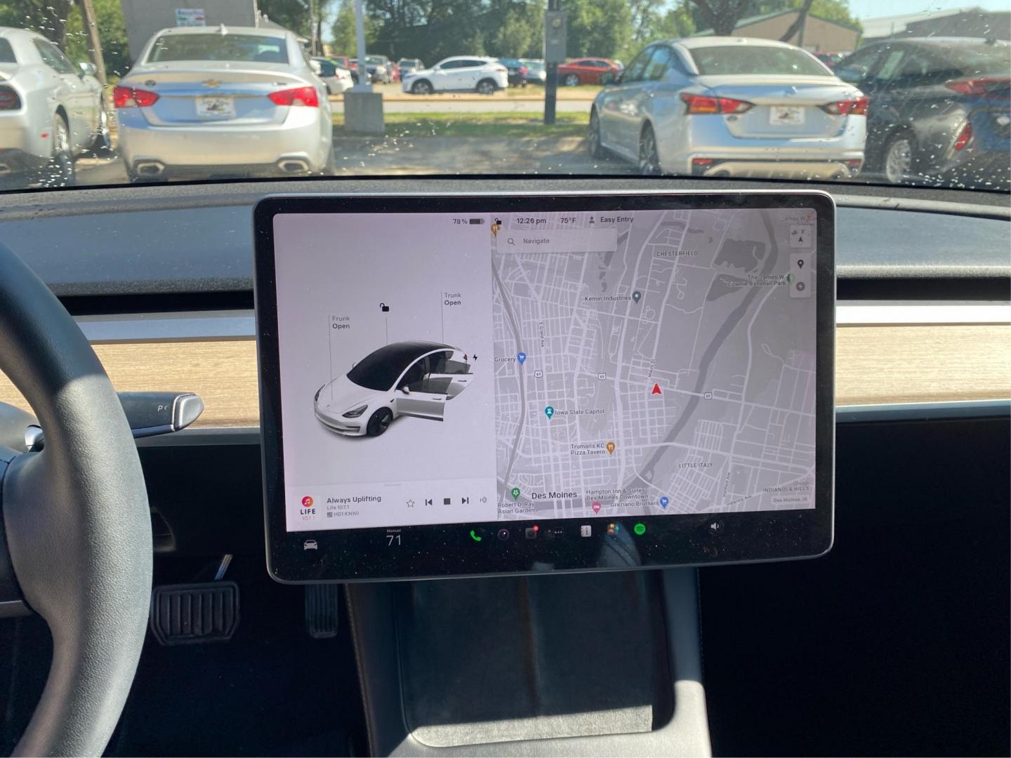 2021 WHITE TESLA MODEL 3 (5YJ3E1EB4MF) , Continuously Variable transmission, located at 908 SE 14th Street, Des Moines, IA, 50317, (515) 281-0330, 41.580303, -93.597046 - Photo#11