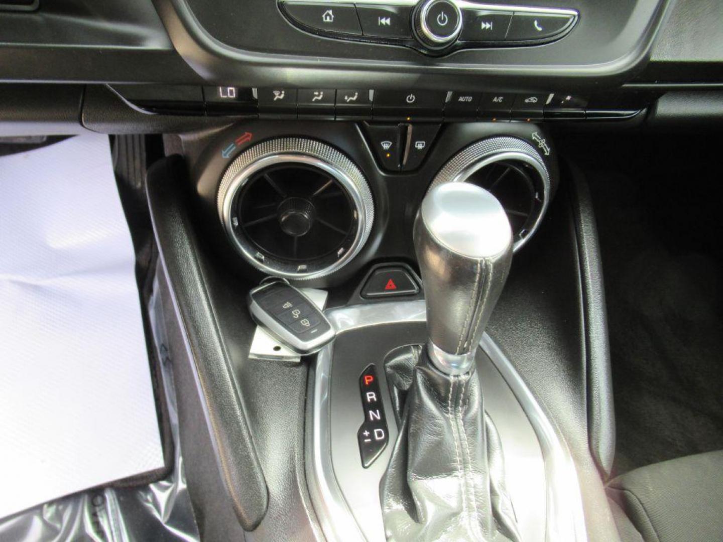 2019 SILVER CHEVROLET CAMARO LS (1G1FB1RS4K0) with an 3.6L engine, Automatic transmission, located at 908 SE 14th Street, Des Moines, IA, 50317, (515) 281-0330, 41.580303, -93.597046 - Photo#17