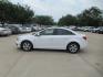 2016 WHITE CHEVROLET CRUZE LIMITED LT (1G1PE5SBXG7) with an 1.4L engine, Automatic transmission, located at 908 SE 14th Street, Des Moines, IA, 50317, (515) 281-0330, 41.580303, -93.597046 - Photo#7