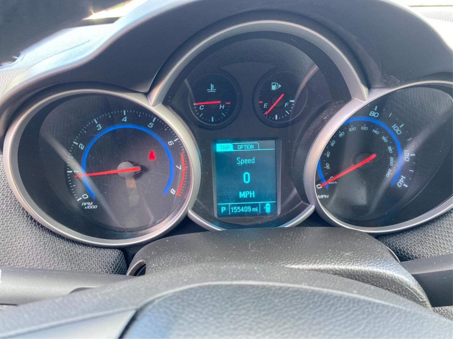 2016 WHITE CHEVROLET CRUZE LIMITED LT (1G1PE5SBXG7) with an 1.4L engine, Automatic transmission, located at 908 SE 14th Street, Des Moines, IA, 50317, (515) 281-0330, 41.580303, -93.597046 - Photo#14