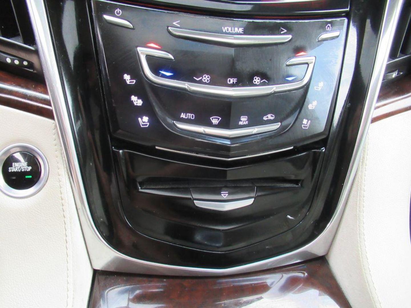 2015 GOLD CADILLAC ESCALADE PREMIUM (1GYS4NKJ4FR) with an 6.2L engine, Automatic transmission, located at 908 SE 14th Street, Des Moines, IA, 50317, (515) 281-0330, 41.580303, -93.597046 - Photo#23