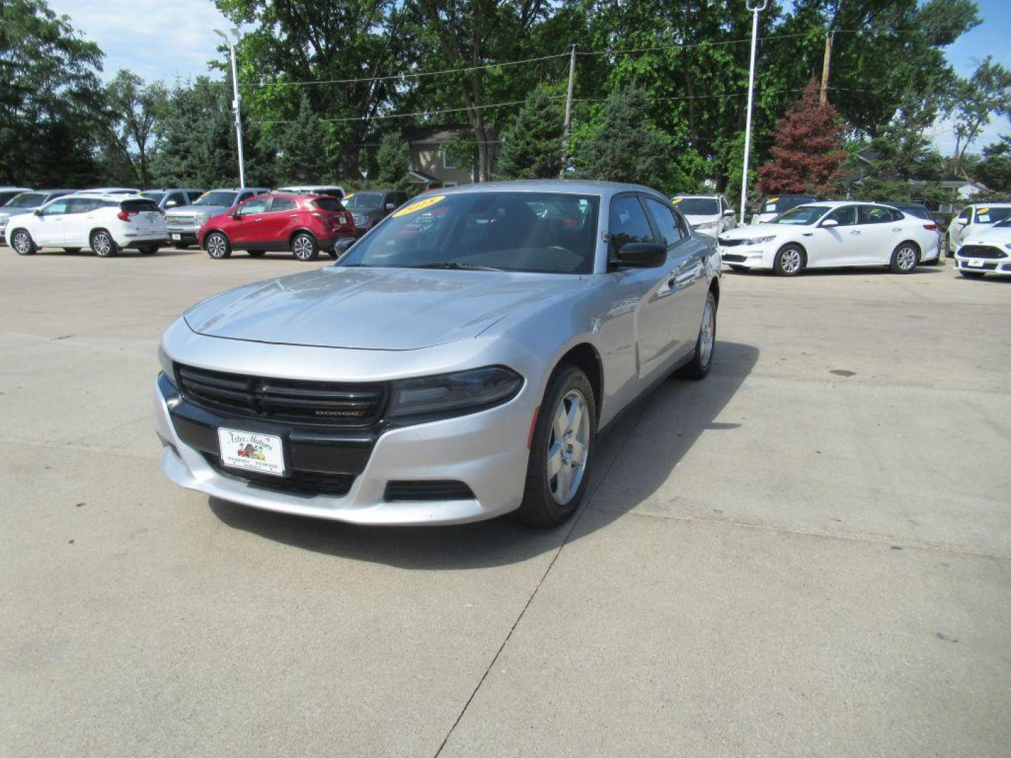 2018 SILVER DODGE CHARGER POLICE (2C3CDXKT1JH) with an 5.7L engine, Automatic transmission, located at 908 SE 14th Street, Des Moines, IA, 50317, (515) 281-0330, 41.580303, -93.597046 - Photo#0