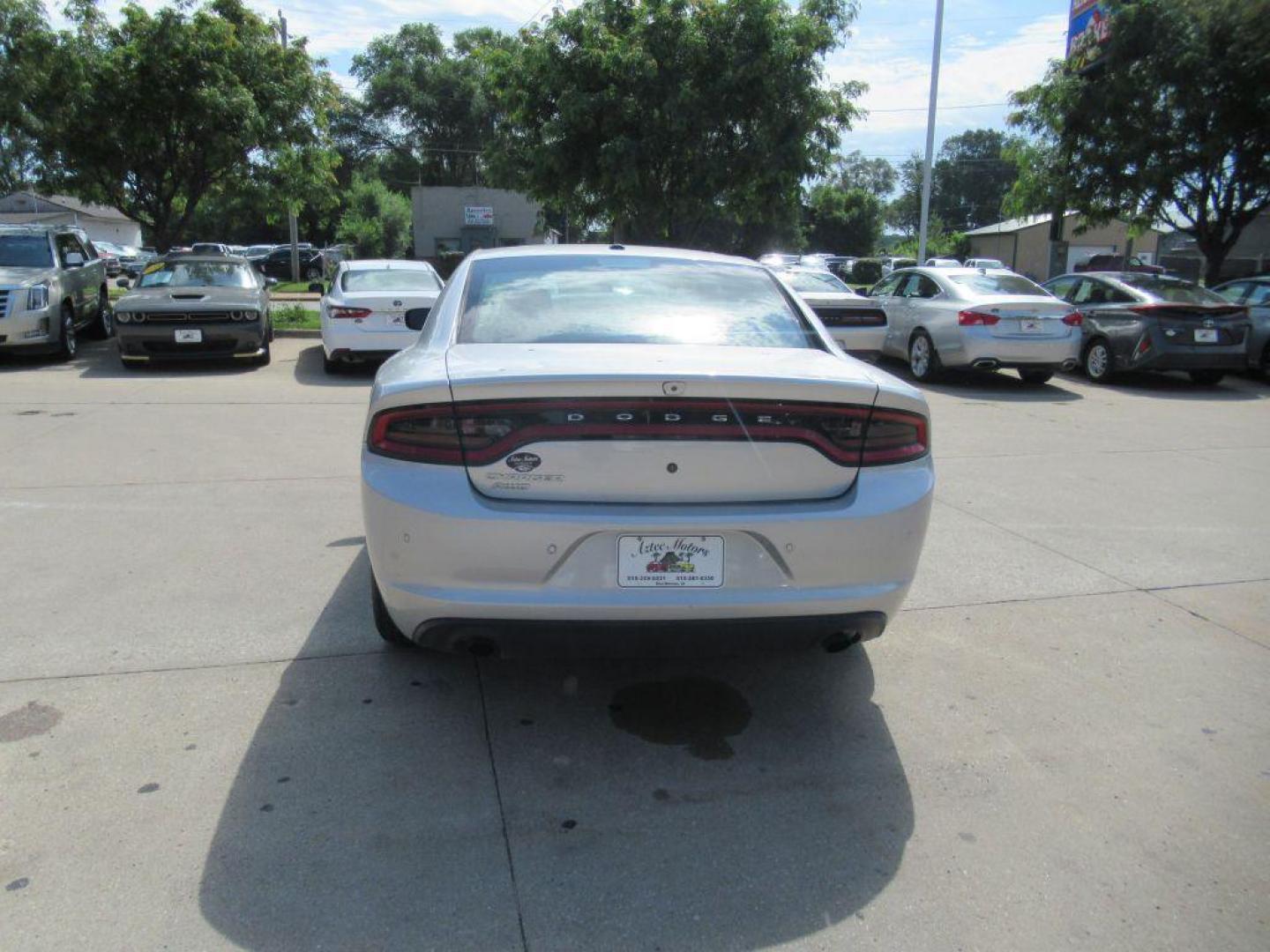 2018 SILVER DODGE CHARGER POLICE (2C3CDXKT1JH) with an 5.7L engine, Automatic transmission, located at 908 SE 14th Street, Des Moines, IA, 50317, (515) 281-0330, 41.580303, -93.597046 - Photo#5