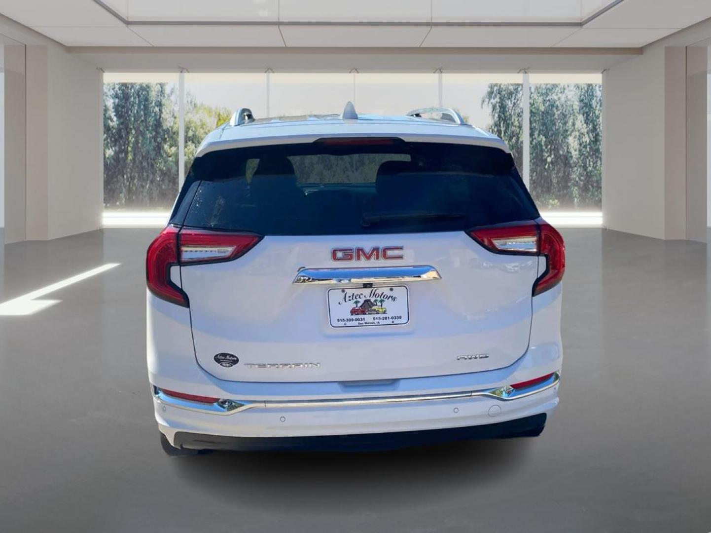 2022 WHITE GMC TERRAIN DENALI (3GKALXEV4NL) with an 1.5L engine, Automatic transmission, located at 908 SE 14th Street, Des Moines, IA, 50317, (515) 281-0330, 41.580303, -93.597046 - Photo#3