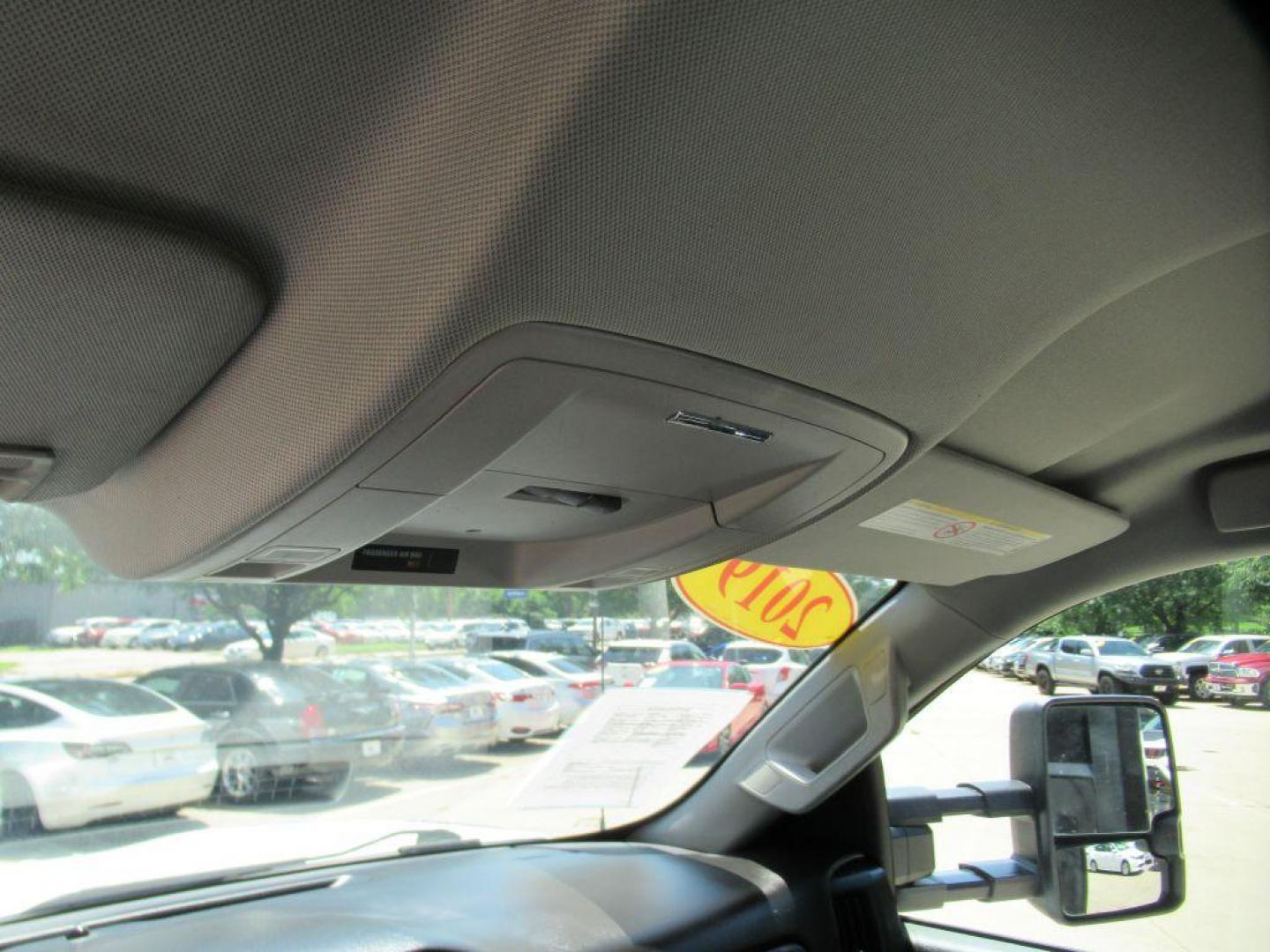 2019 WHITE CHEVROLET SILVERADO MEDIU white flat bed (1HTKHPVK5KH) with an 6.6L engine, Automatic transmission, located at 908 SE 14th Street, Des Moines, IA, 50317, (515) 281-0330, 41.580303, -93.597046 - Photo#18