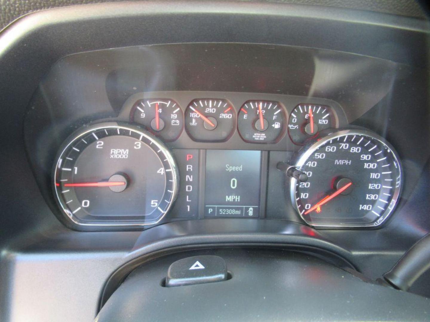 2019 WHITE CHEVROLET SILVERADO MEDIU white flat bed (1HTKHPVK5KH) with an 6.6L engine, Automatic transmission, located at 908 SE 14th Street, Des Moines, IA, 50317, (515) 281-0330, 41.580303, -93.597046 - Photo#19