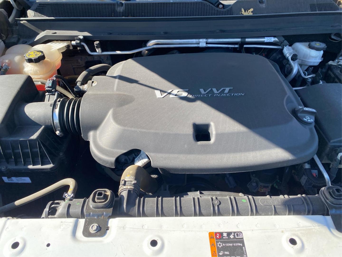 2020 WHITE CHEVROLET COLORADO LT (1GCGTCEN3L1) with an 3.6L engine, Automatic transmission, located at 908 SE 14th Street, Des Moines, IA, 50317, (515) 281-0330, 41.580303, -93.597046 - Photo#10