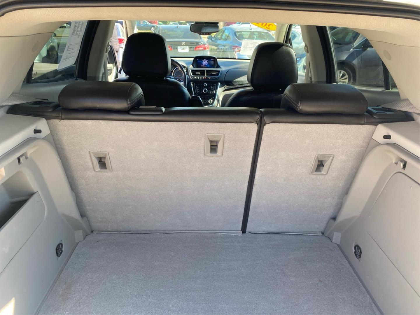 2014 WHITE BUICK ENCORE (KL4CJGSB0EB) with an 1.4L engine, Automatic transmission, located at 908 SE 14th Street, Des Moines, IA, 50317, (515) 281-0330, 41.580303, -93.597046 - Photo#12