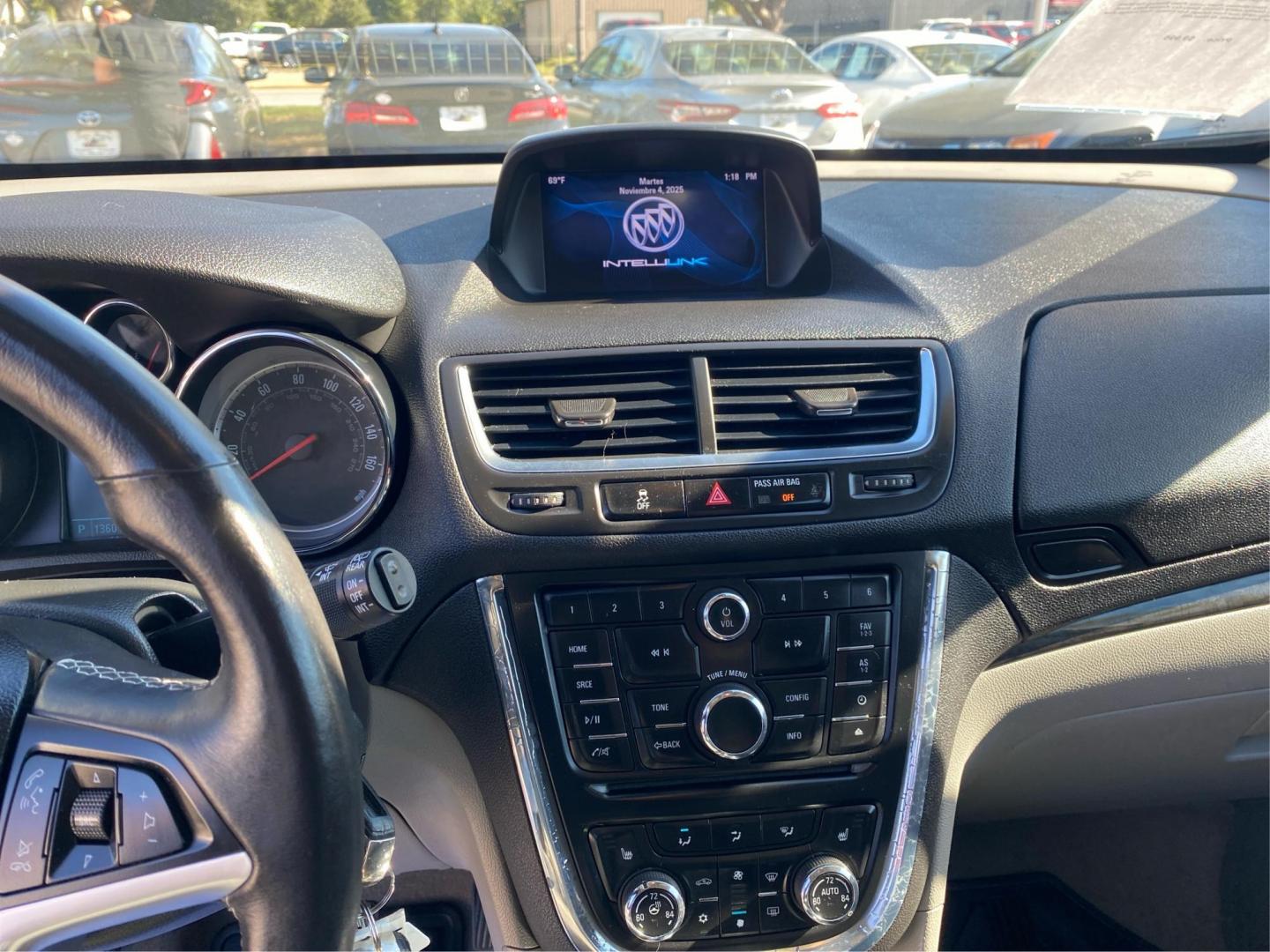 2014 WHITE BUICK ENCORE (KL4CJGSB0EB) with an 1.4L engine, Automatic transmission, located at 908 SE 14th Street, Des Moines, IA, 50317, (515) 281-0330, 41.580303, -93.597046 - Photo#13