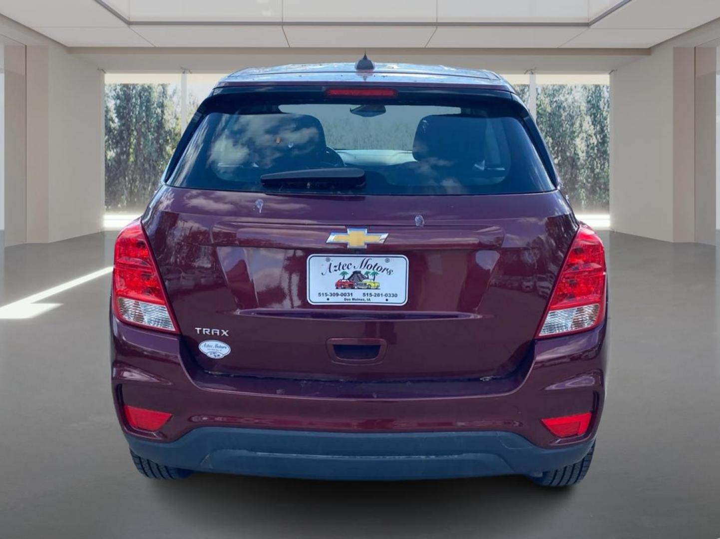 2017 RED CHEVROLET TRAX LS (3GNCJKSB7HL) with an 1.4L engine, Automatic transmission, located at 908 SE 14th Street, Des Moines, IA, 50317, (515) 281-0330, 41.580303, -93.597046 - Photo#3