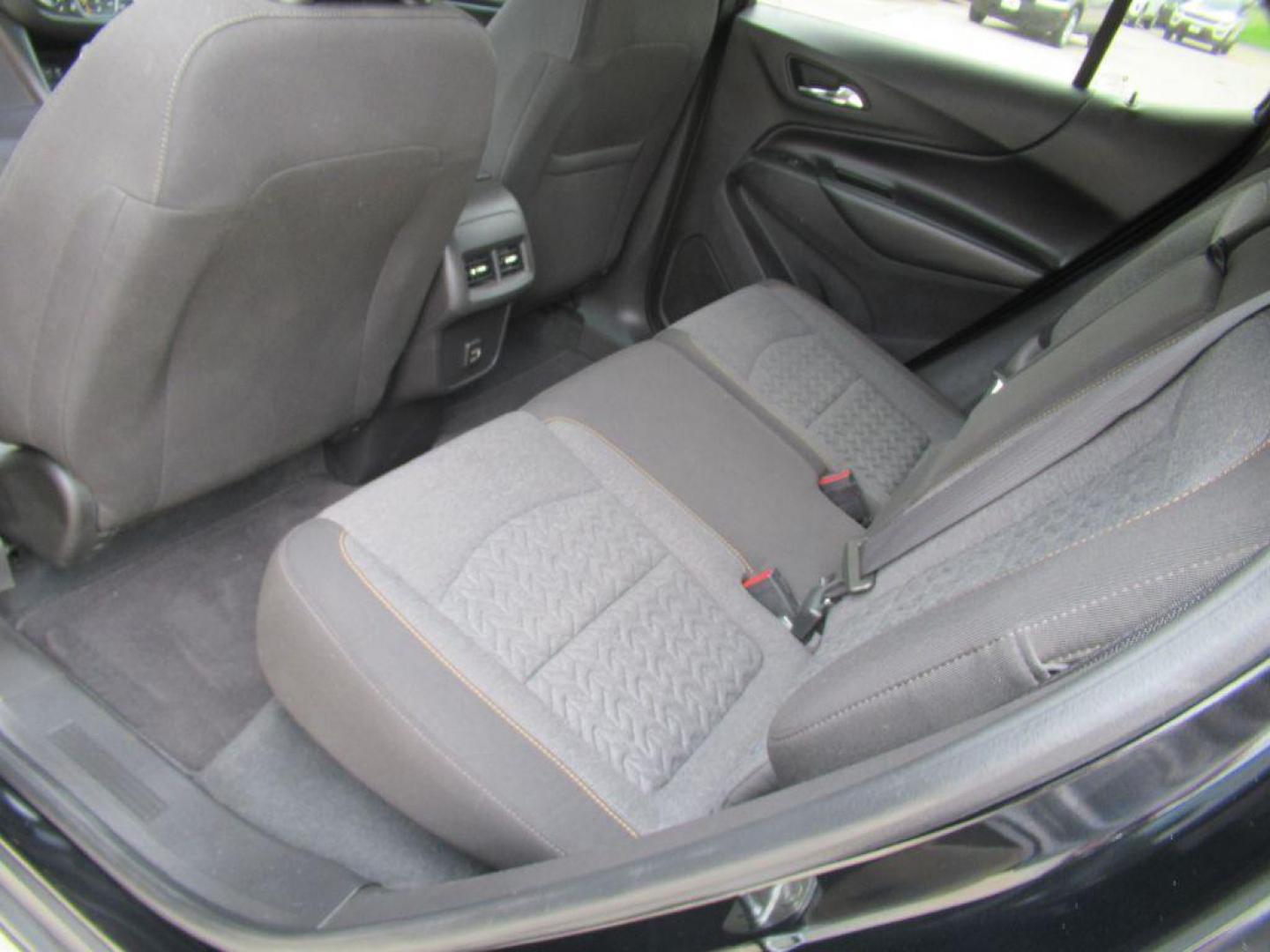 2022 BLACK CHEVROLET EQUINOX LT (3GNAXUEV7NL) with an 1.5L engine, Automatic transmission, located at 908 SE 14th Street, Des Moines, IA, 50317, (515) 281-0330, 41.580303, -93.597046 - Photo#15