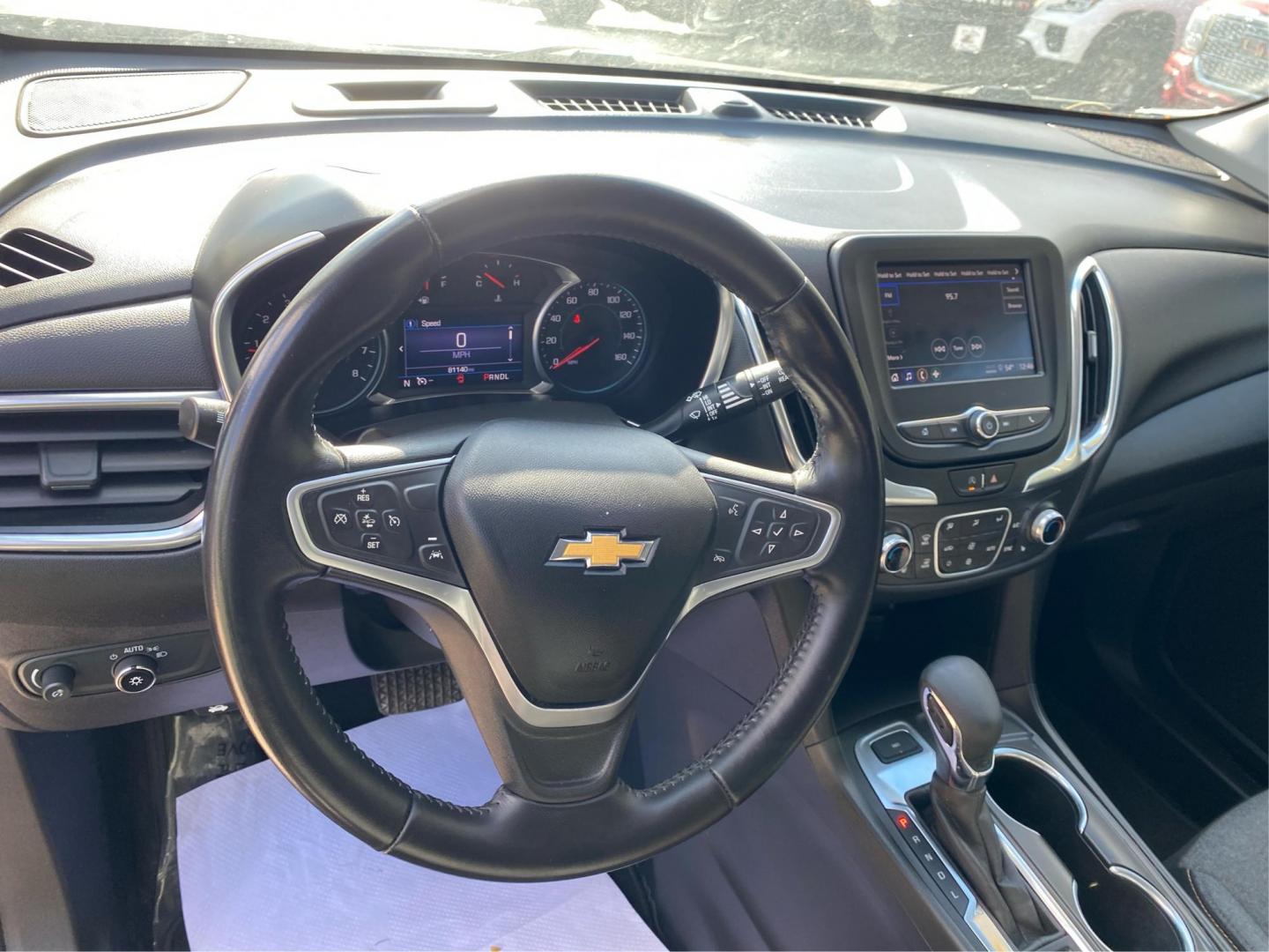 2022 BLACK CHEVROLET EQUINOX LT (3GNAXUEV7NL) with an 1.5L engine, Automatic transmission, located at 908 SE 14th Street, Des Moines, IA, 50317, (515) 281-0330, 41.580303, -93.597046 - Photo#16