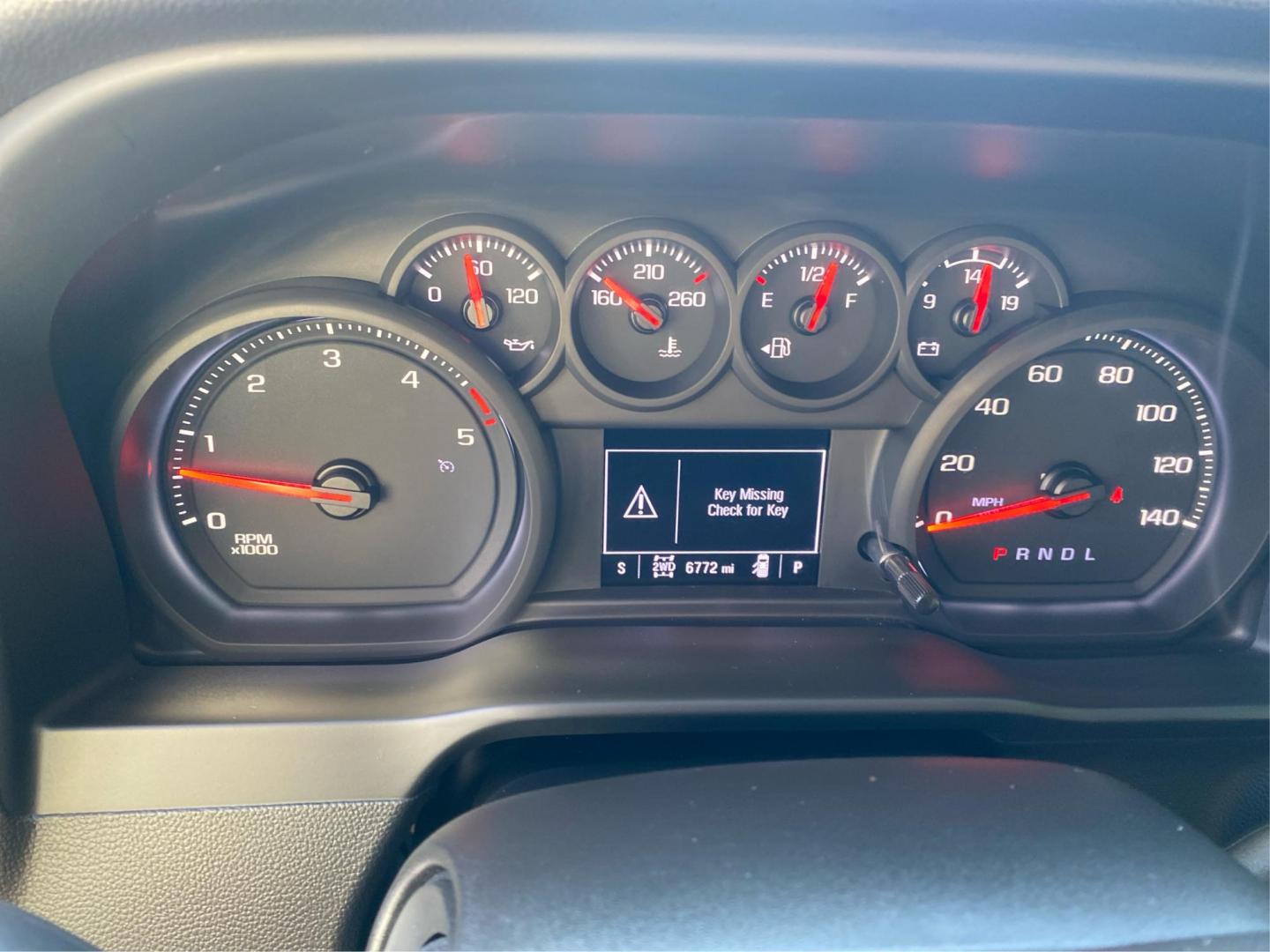 2024 GRAY GMC SIERRA 2500 HEAVY DUTY (1GT49LEY8RF) with an 6.6L engine, Automatic transmission, located at 908 SE 14th Street, Des Moines, IA, 50317, (515) 281-0330, 41.580303, -93.597046 - Photo#14