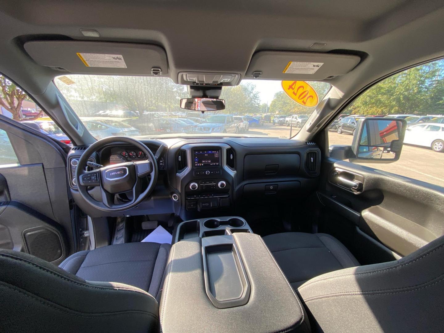 2024 GRAY GMC SIERRA 2500 HEAVY DUTY (1GT49LEY8RF) with an 6.6L engine, Automatic transmission, located at 908 SE 14th Street, Des Moines, IA, 50317, (515) 281-0330, 41.580303, -93.597046 - Photo#20