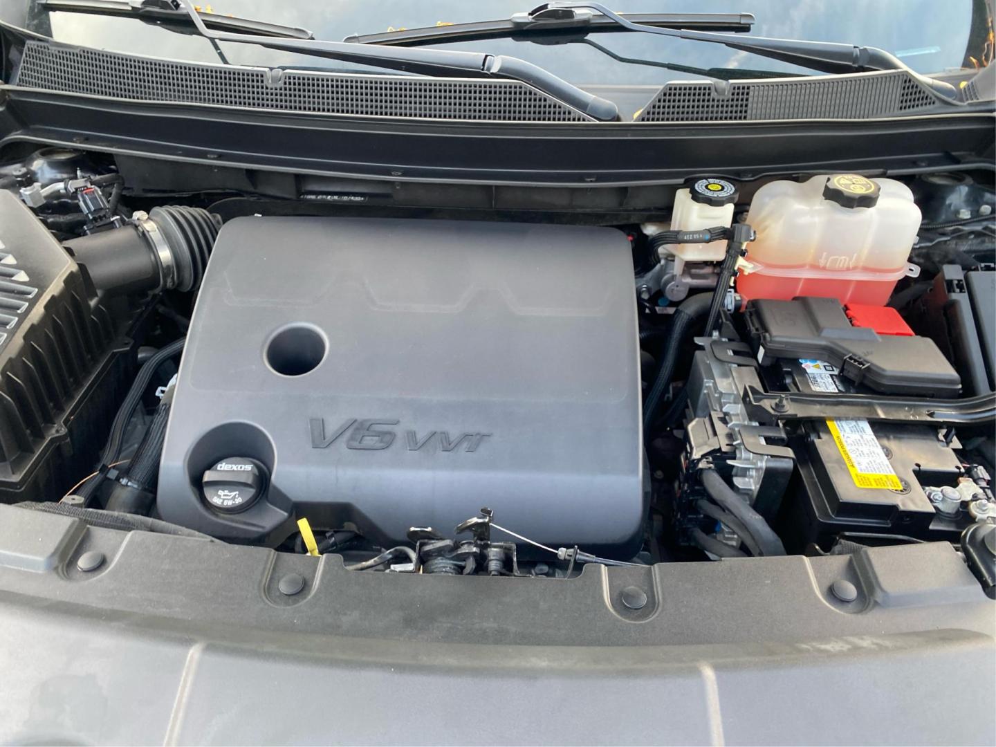 2022 BLACK CHEVROLET TRAVERSE LT (1GNEVHKWXNJ) with an 3.6L engine, Automatic transmission, located at 908 SE 14th Street, Des Moines, IA, 50317, (515) 281-0330, 41.580303, -93.597046 - Photo#10