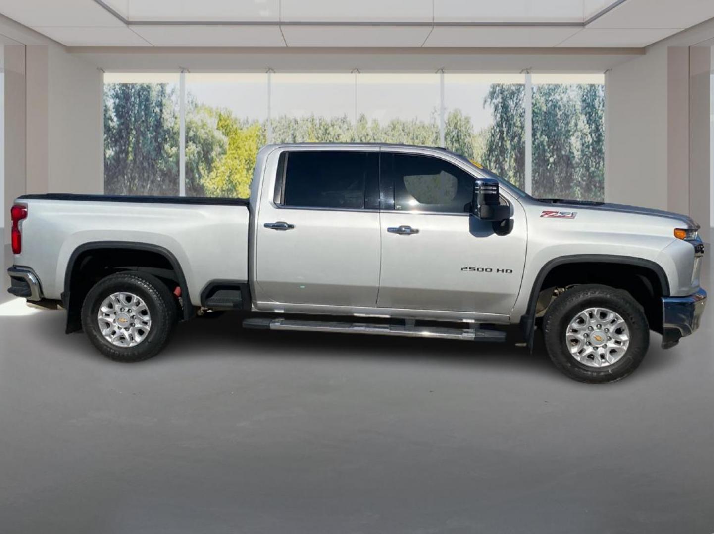 2023 SILVER CHEVROLET SILVERADO 2500 HEAVY DUTY LTZ (2GC1YPEY5P1) with an 6.6L engine, Automatic transmission, located at 908 SE 14th Street, Des Moines, IA, 50317, (515) 281-0330, 41.580303, -93.597046 - Photo#1