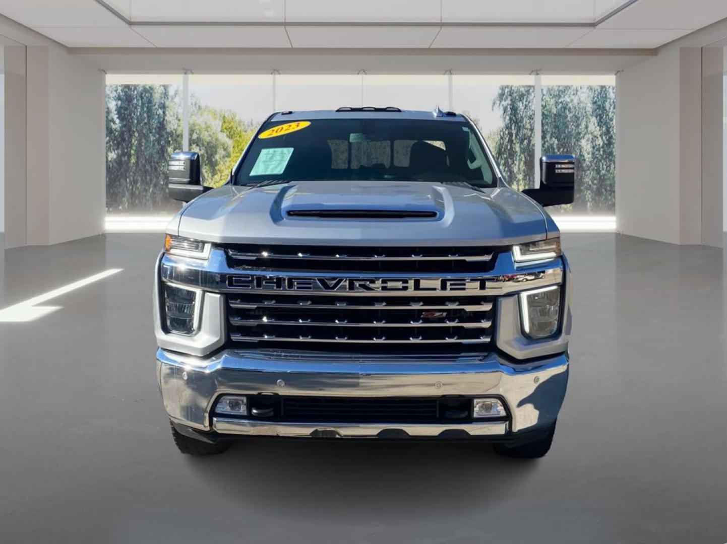 2023 SILVER CHEVROLET SILVERADO 2500 HEAVY DUTY LTZ (2GC1YPEY5P1) with an 6.6L engine, Automatic transmission, located at 908 SE 14th Street, Des Moines, IA, 50317, (515) 281-0330, 41.580303, -93.597046 - Photo#6