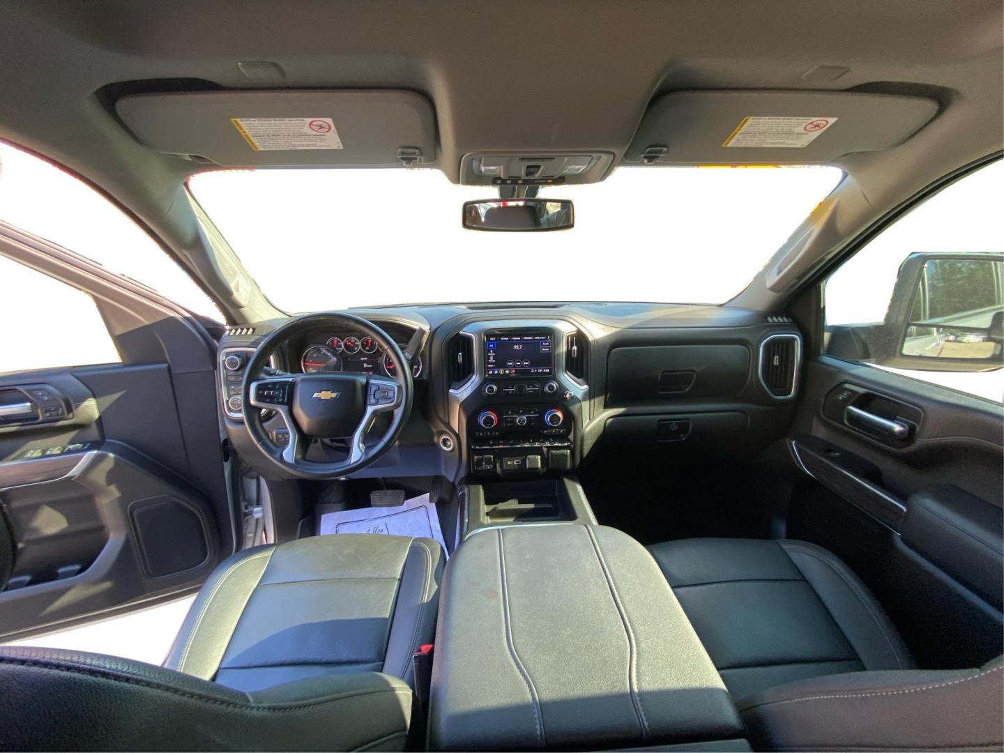 2023 SILVER CHEVROLET SILVERADO 2500 HEAVY DUTY LTZ (2GC1YPEY5P1) with an 6.6L engine, Automatic transmission, located at 908 SE 14th Street, Des Moines, IA, 50317, (515) 281-0330, 41.580303, -93.597046 - Photo#21