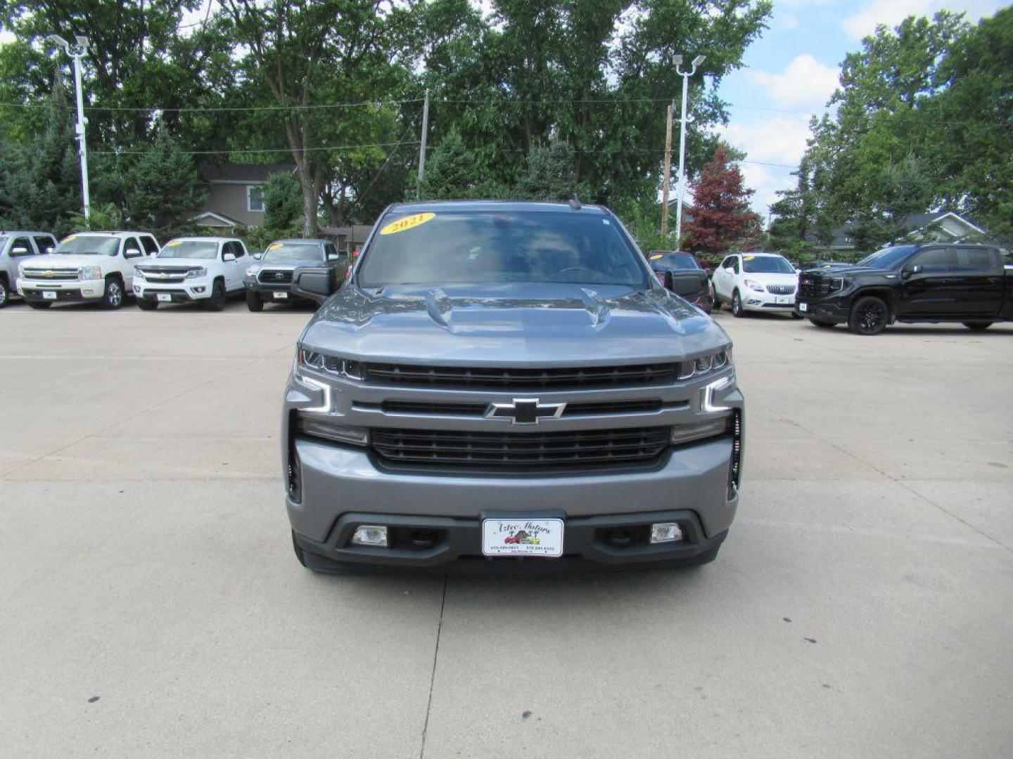 2021 GRAY CHEVROLET SILVERADO 1500 RST (3GCUYEET9MG) with an 3.0L engine, Automatic transmission, located at 908 SE 14th Street, Des Moines, IA, 50317, (515) 281-0330, 41.580303, -93.597046 - Photo#1